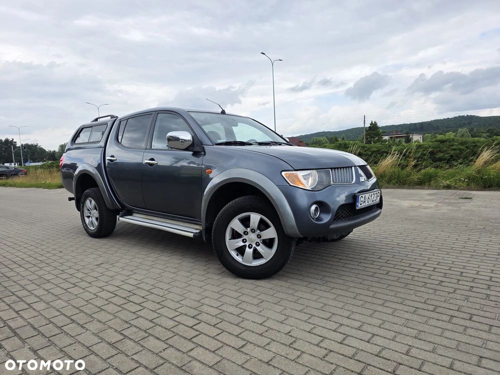Mitsubishi L200 2.5 DID DAKAR EDITION - 1