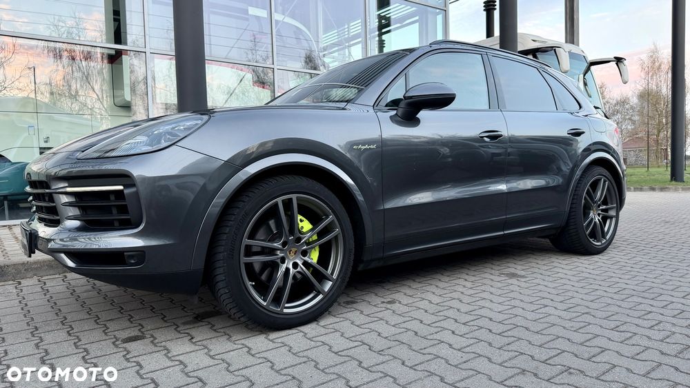 Porsche Cayenne Platinum Edition - 15