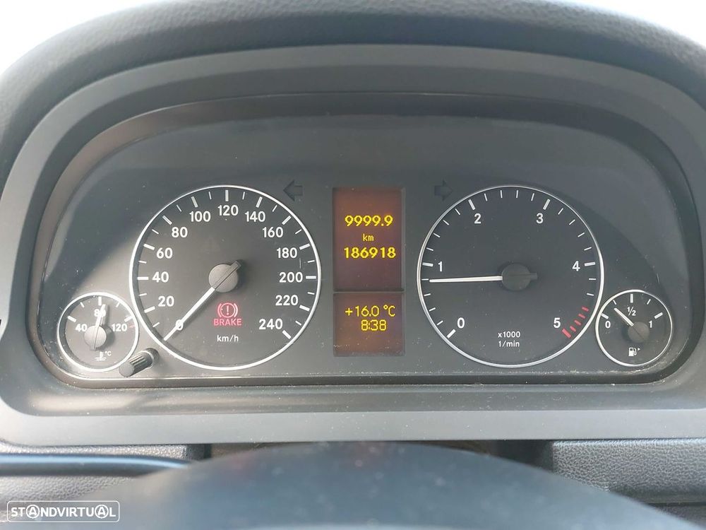 Mercedes-Benz A 200 CDI Avantgarde DPF - 6