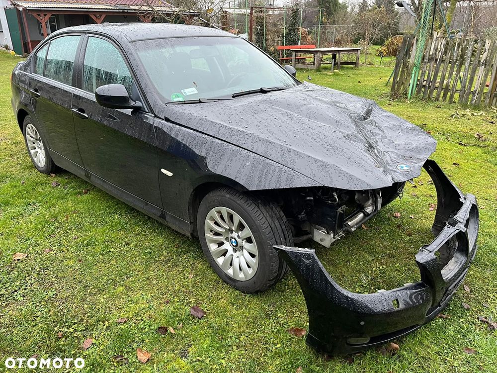 BMW Seria 3 318i Edition Sport - 1