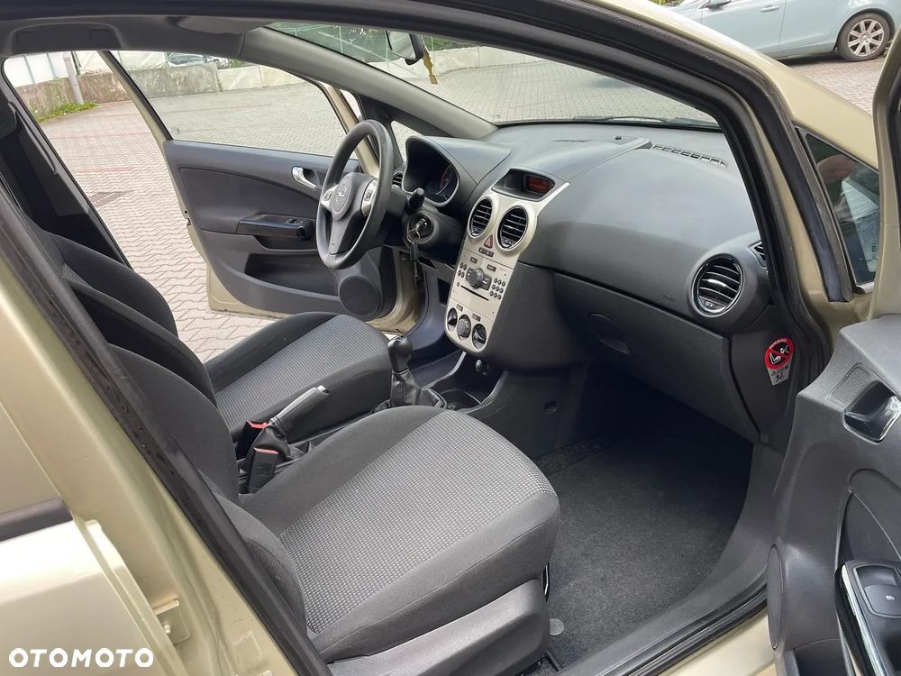 Opel Corsa - 9