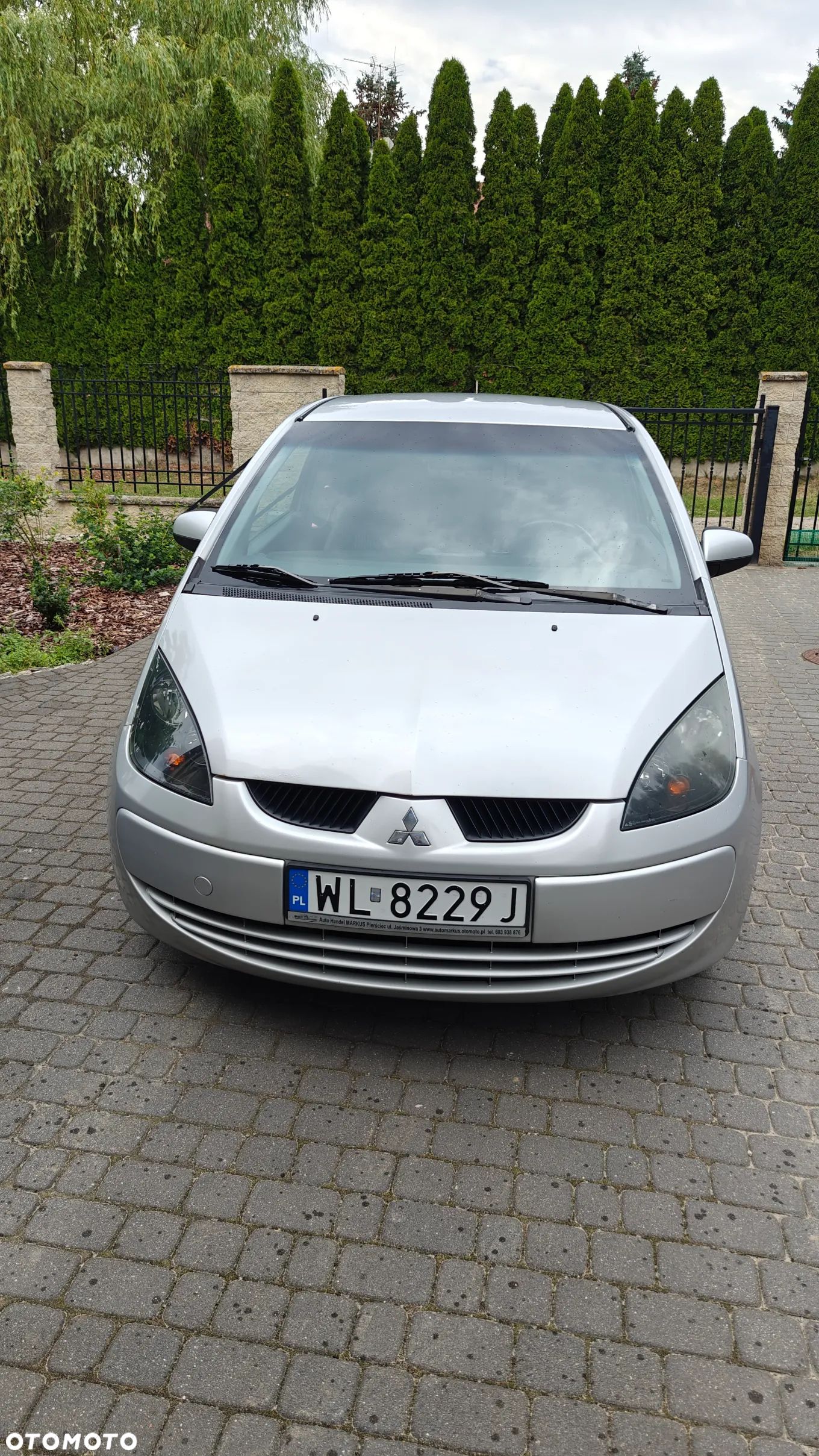 Mitsubishi Colt - 1