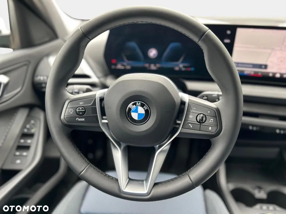 BMW Seria 1 - 22