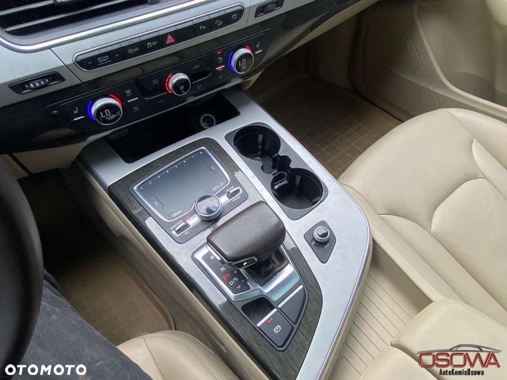 Audi Q7 - 26
