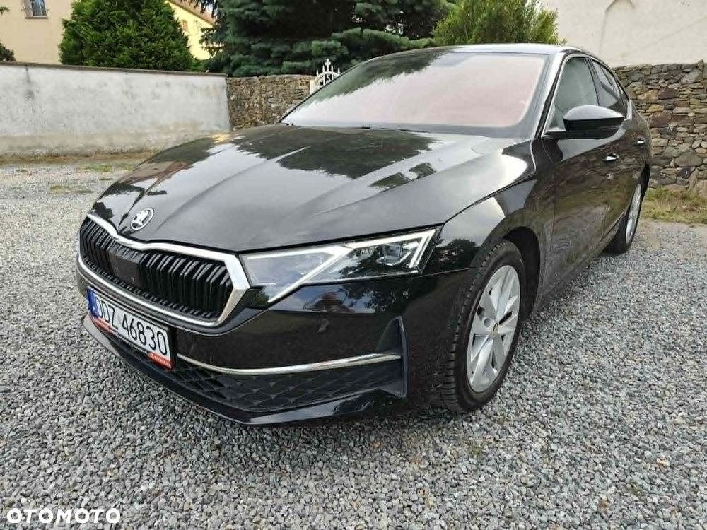 Skoda Octavia 2.0 TDI Sportline Tech DSG - 21