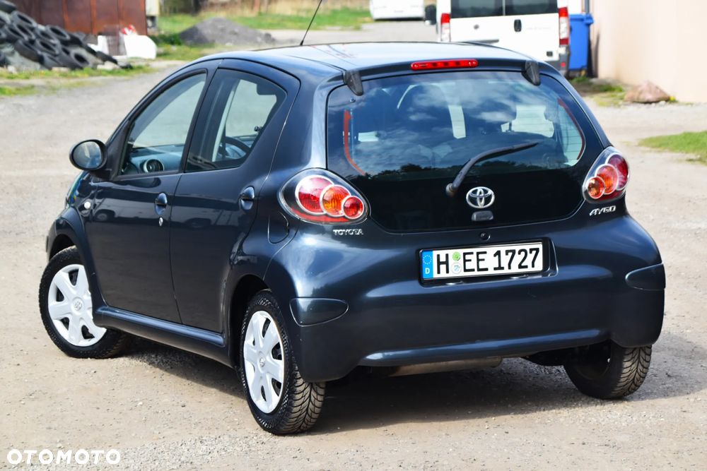 Toyota Aygo Standard - 3