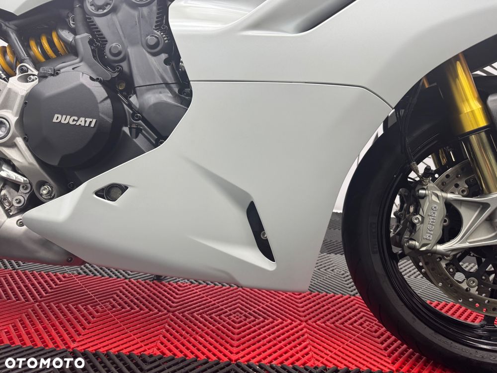 Ducati SuperSport - 38
