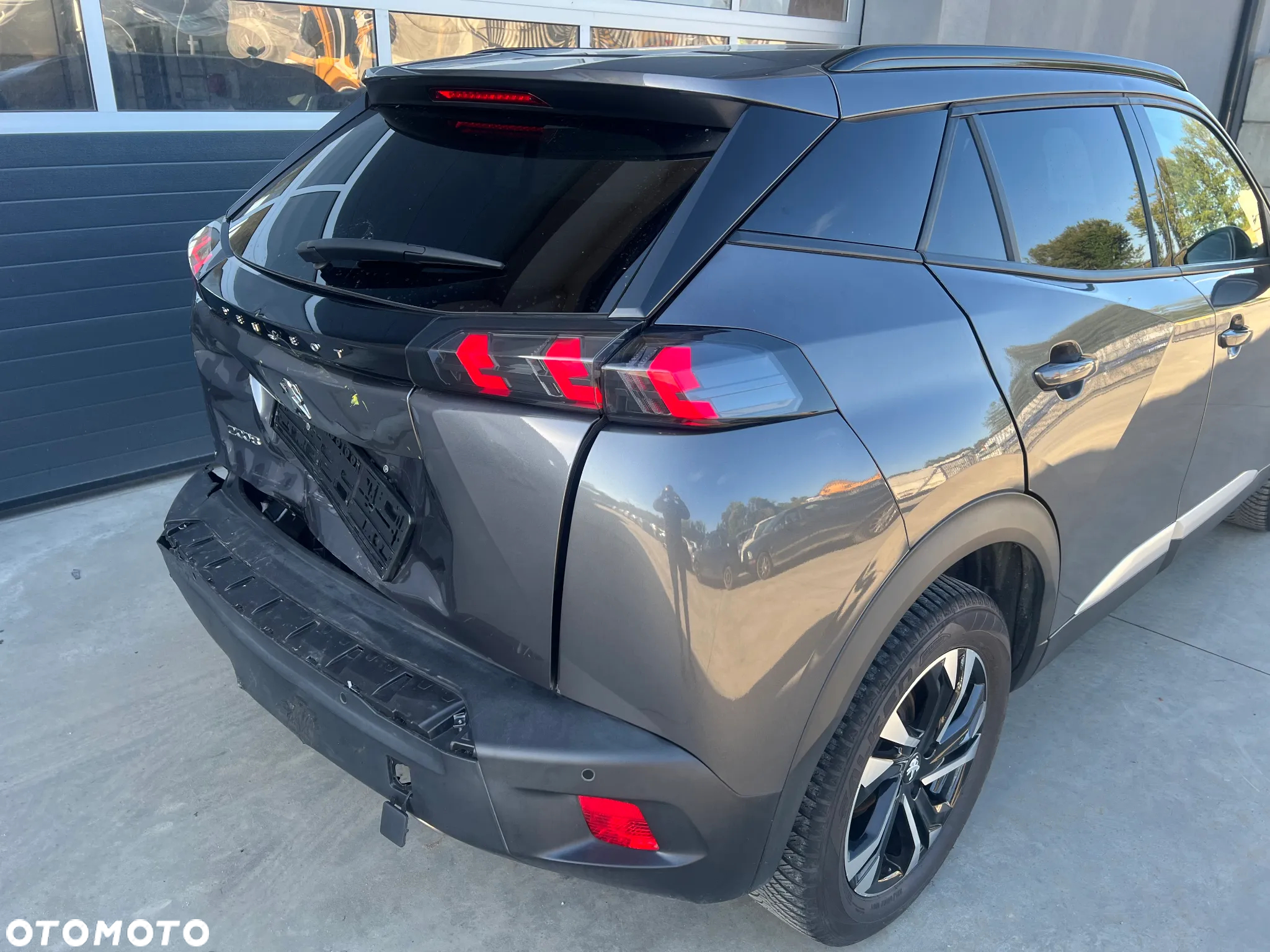 Peugeot 2008 - 21