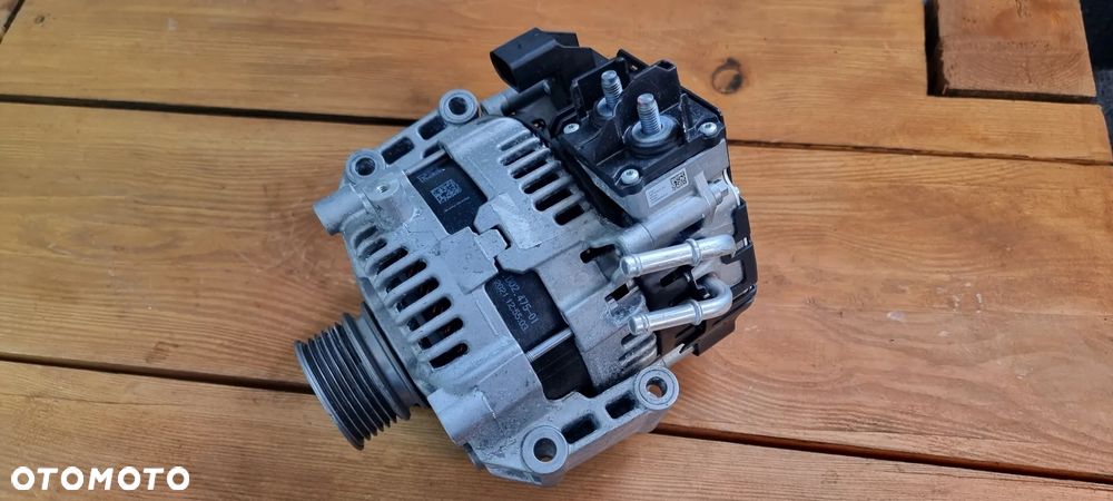 Alternator AUDI VW 06M903030 NOWY - 3