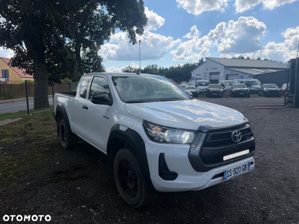 Toyota Hilux 2.4 D-4D Double Cab DLX 4x4 - 3