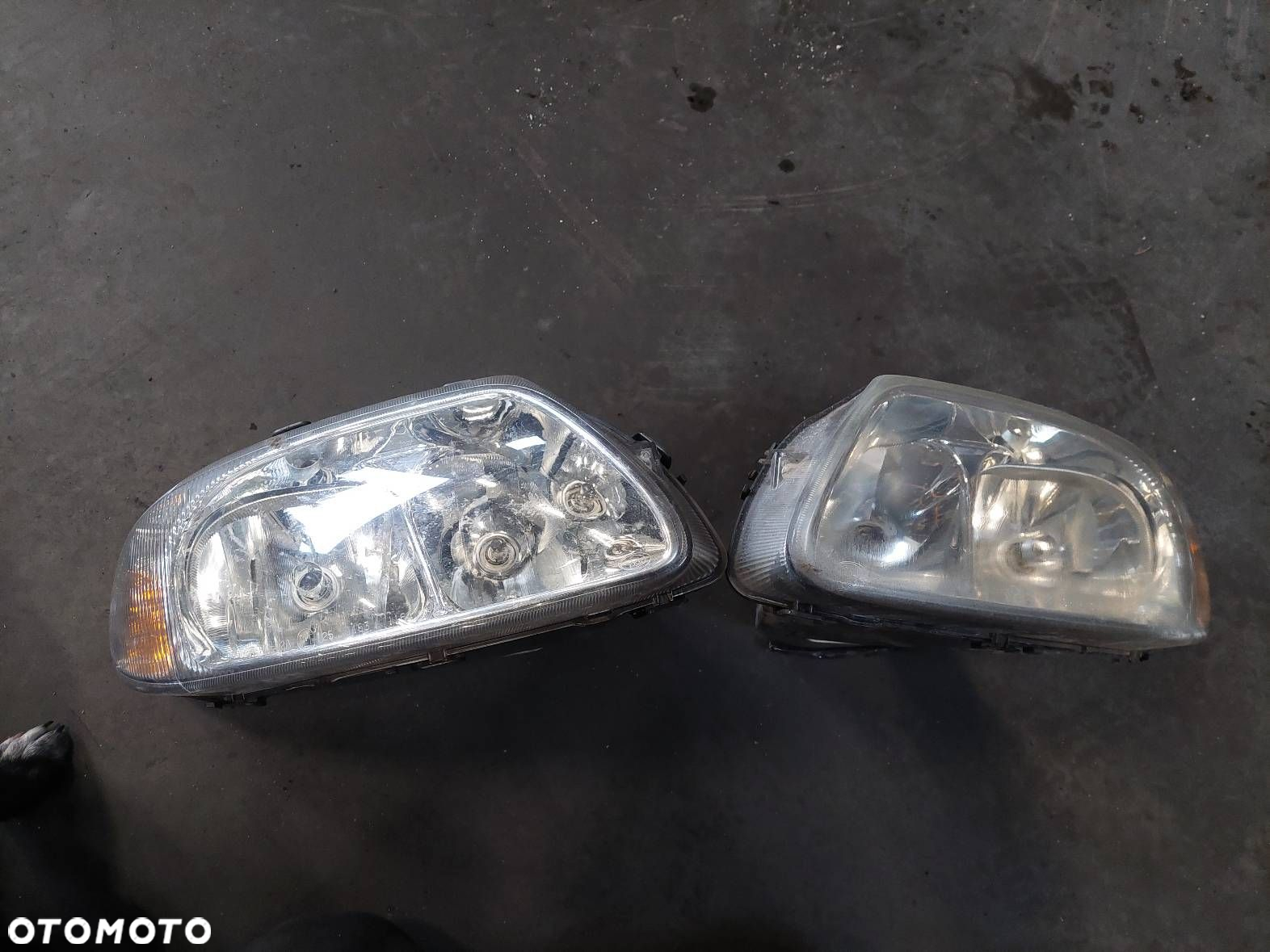 KOMPLETNY PRZÓD MASKA ZDERZAK LAMPY BŁOTNIKI CHRYSLER VOYAGER IV PBQ - 2