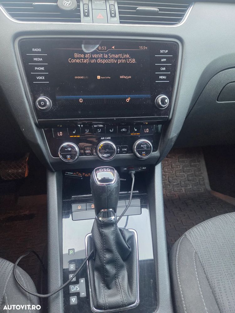Skoda Octavia 2.0 TDI DSG Style - 4