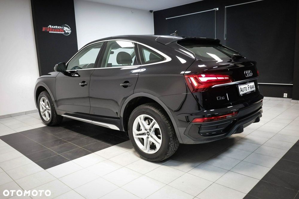 Audi Q5 Sportback - 8