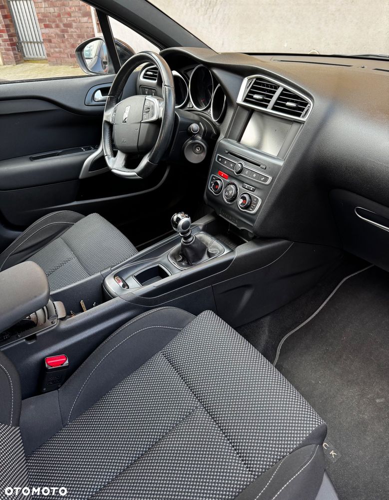 DS Automobiles DS 4 - 8