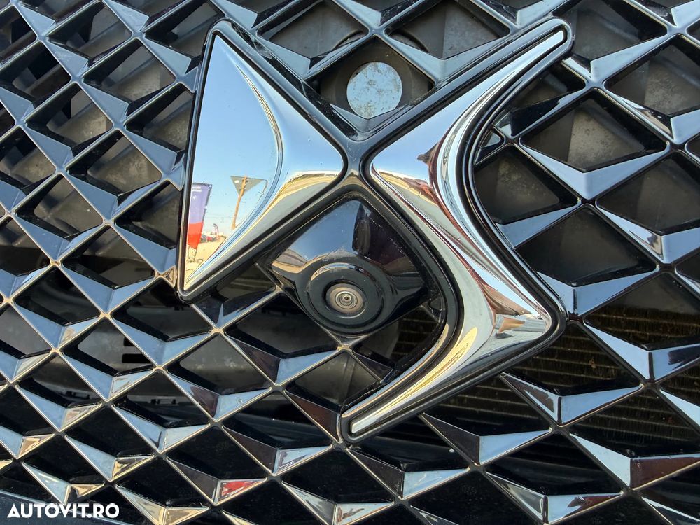 DS Automobiles DS 7 Crossback - 21