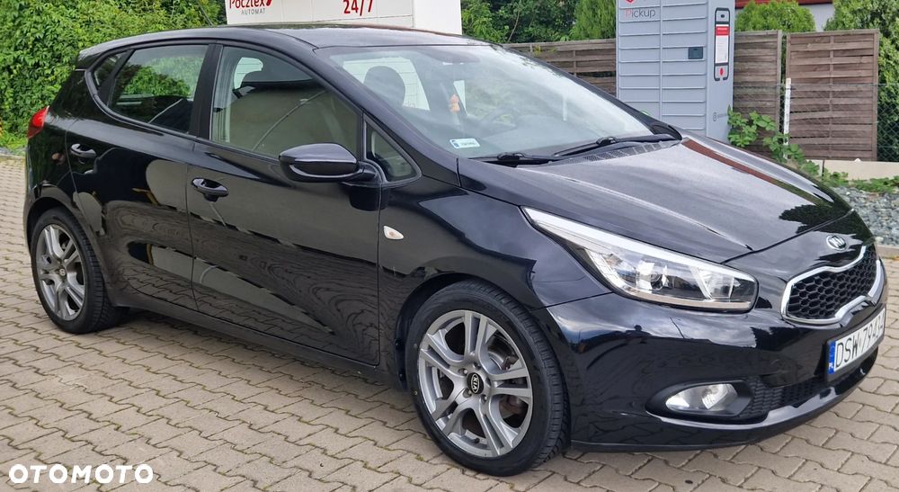 Kia Ceed 1.6 CRDi Spirit - 11