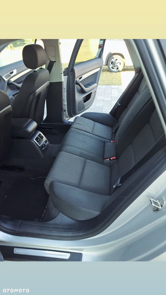 Audi A6 Avant 2.0 TDIe - 6