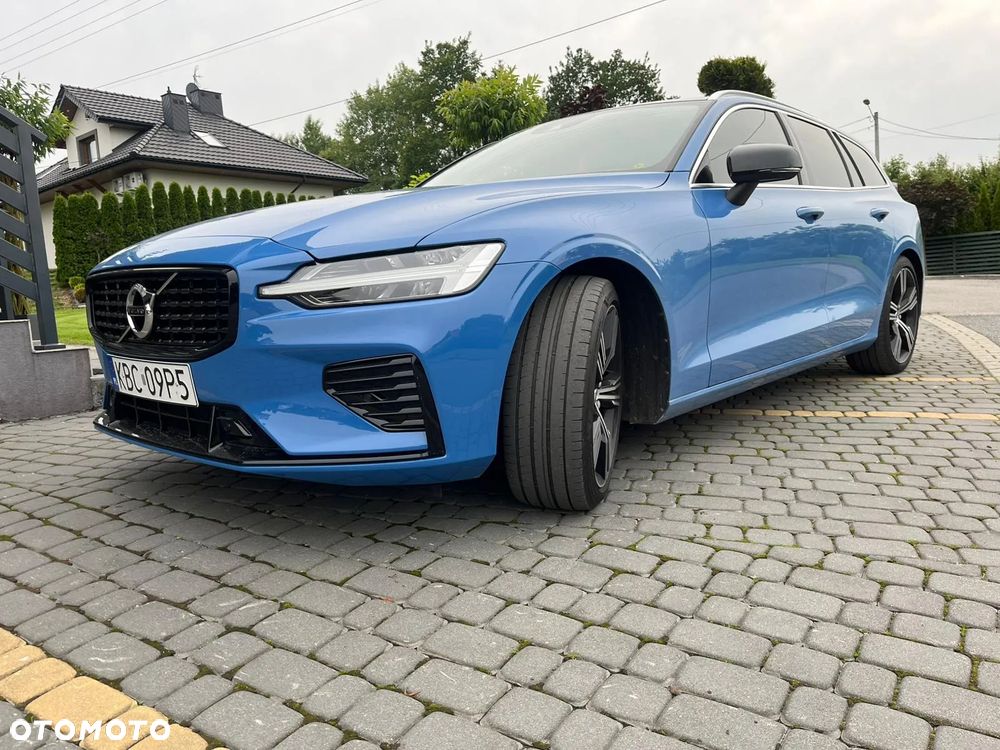 Volvo V60 D4 R-Design - 13