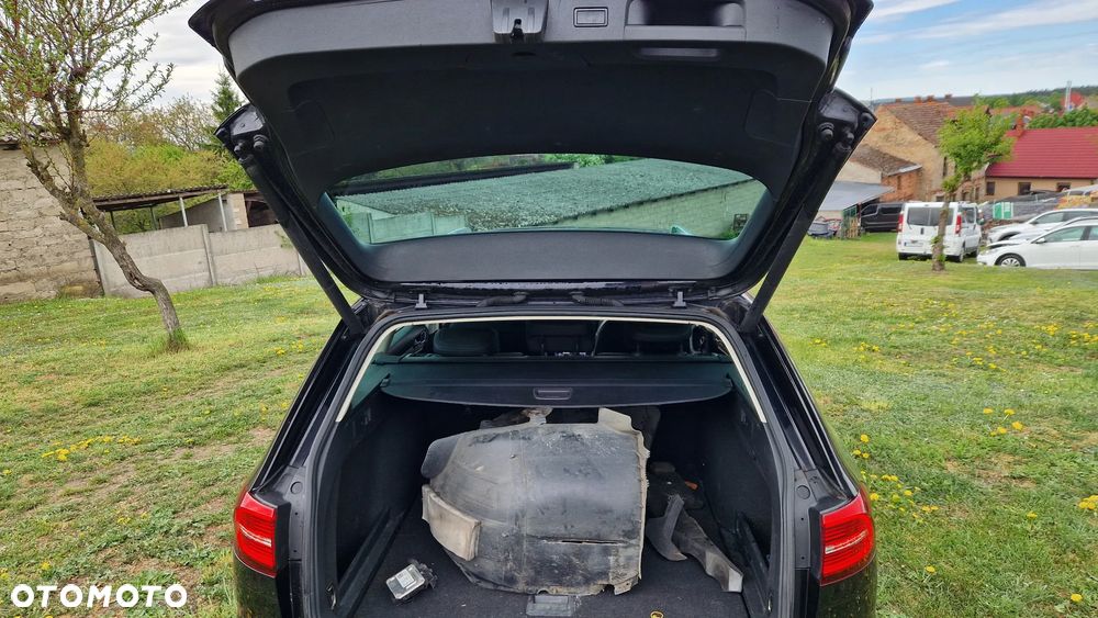 Volkswagen Passat 2.0 TDI (BlueMotion Technology) DSG Trendline - 18