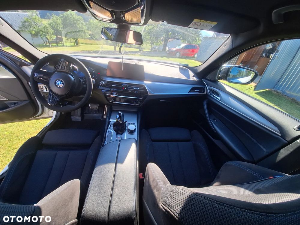 BMW Seria 5 530i xDrive Sport Line sport - 6