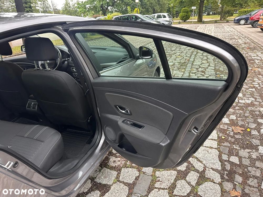 Renault Fluence - 9