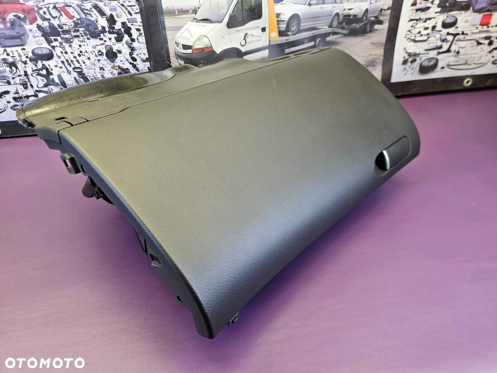 Schowek Pasażera 8E1857035 C Osłona Klapa Ciemny Soul Europa Audi A4 B6 B7 Seat Exeo - 18
