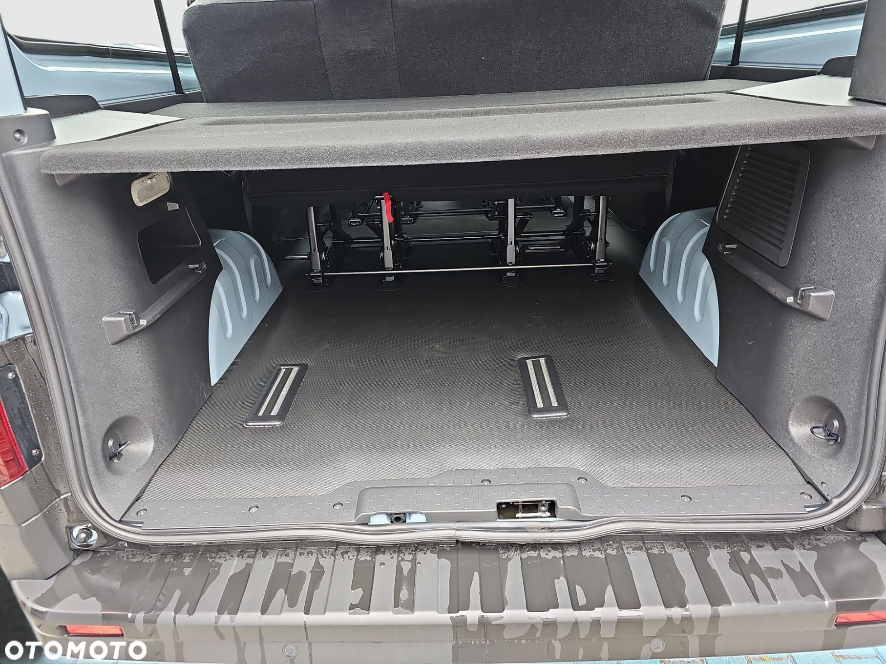Renault Trafic - 17