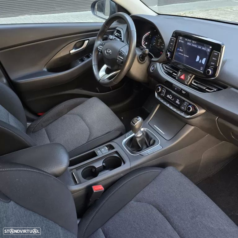 Hyundai i30 1.0 T-GDI Style Plus - 17