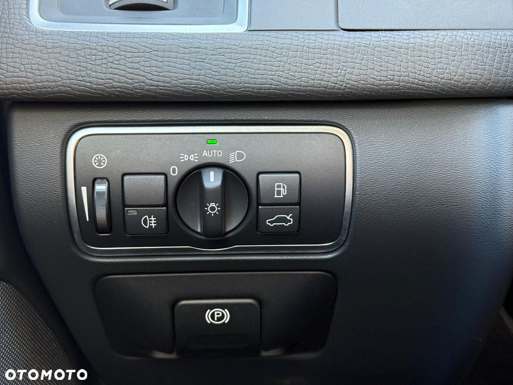 Volvo XC 60 D4 AWD Summum - 26