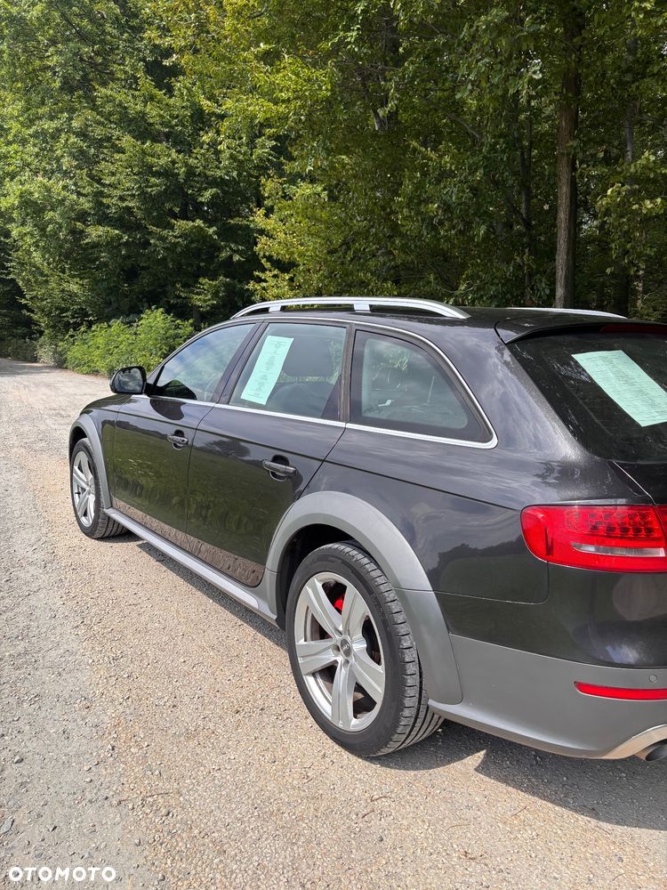 Audi A4 Allroad 2.0 TDI Quattro - 24