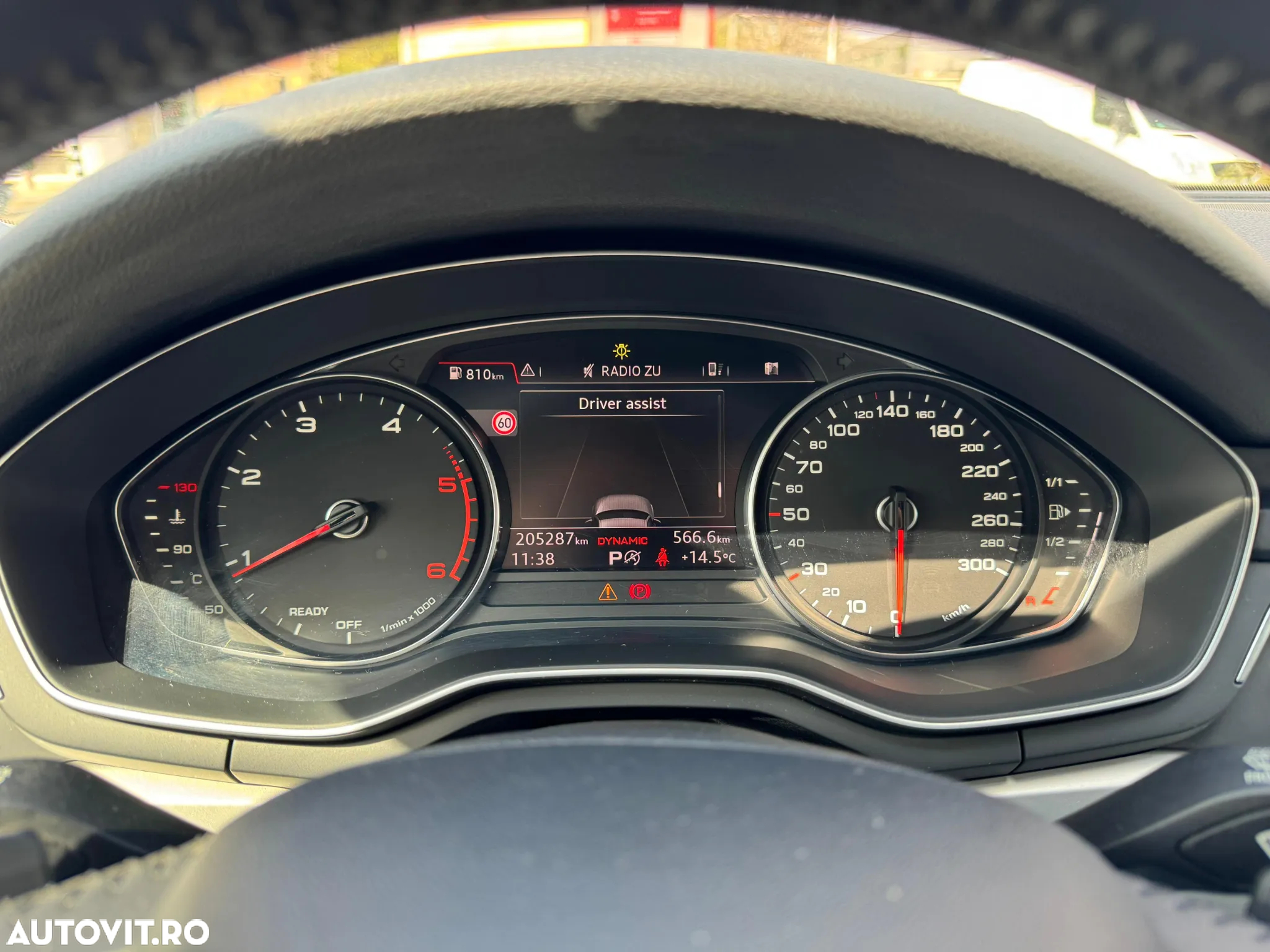 Audi A4 Avant 2.0 40 TDI quattro S tronic Advanced - 26