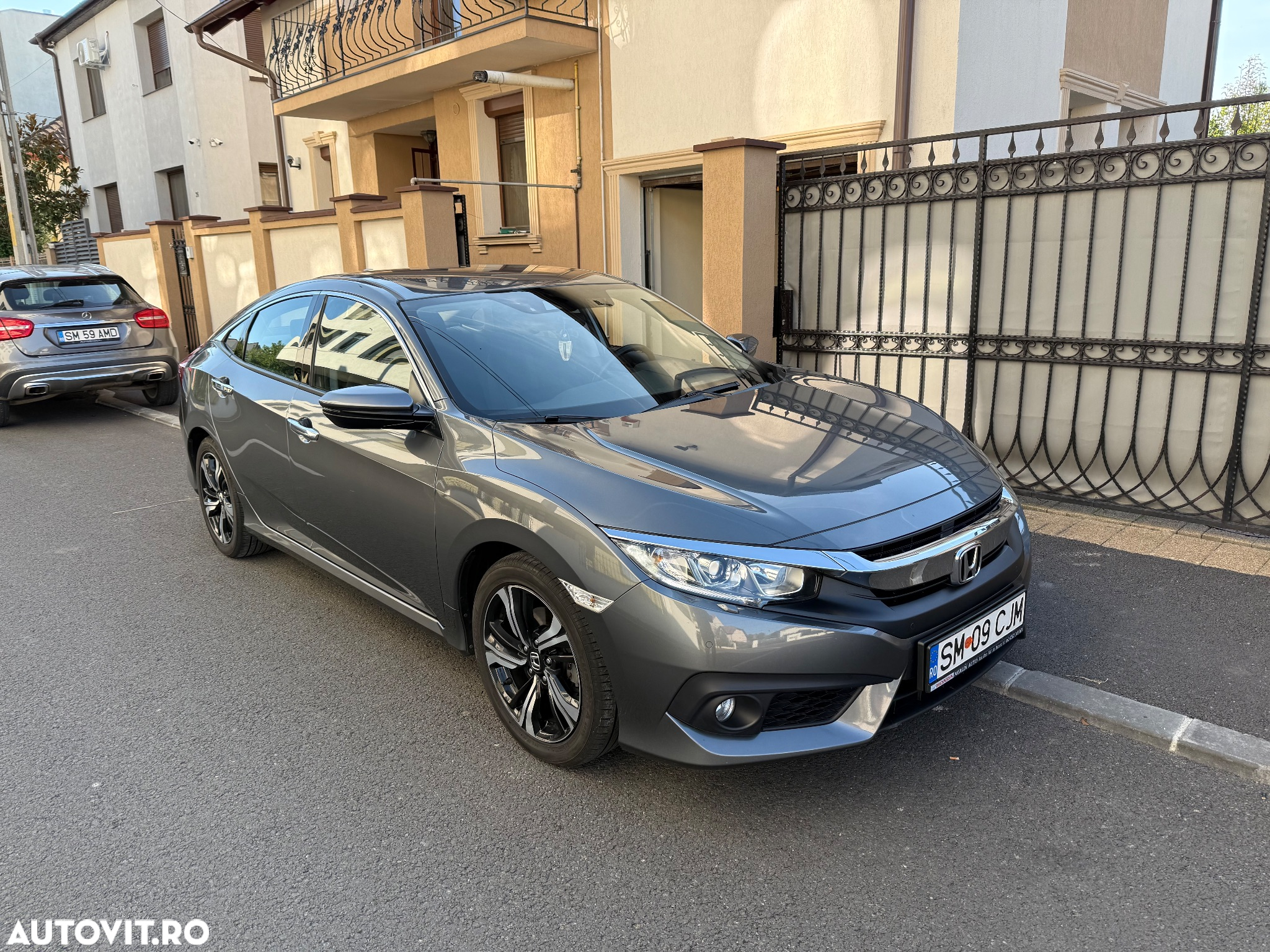 Honda Civic 1.5 VTEC Turbo Sport Plus - 3