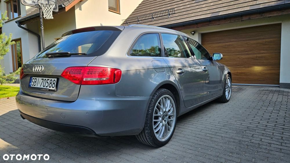 Audi A4 Avant 2.0 TDI - 5