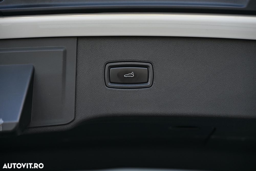 Porsche Cayenne - 18