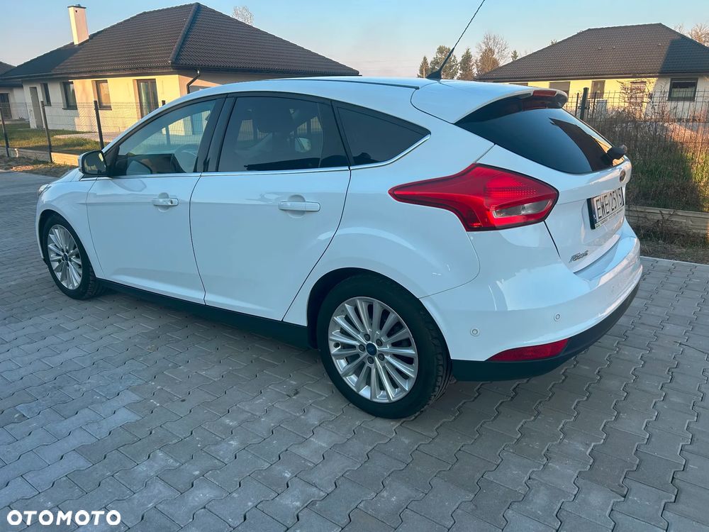 Ford Focus 1.5 TDCi DPF Start-Stopp-System Titanium - 13