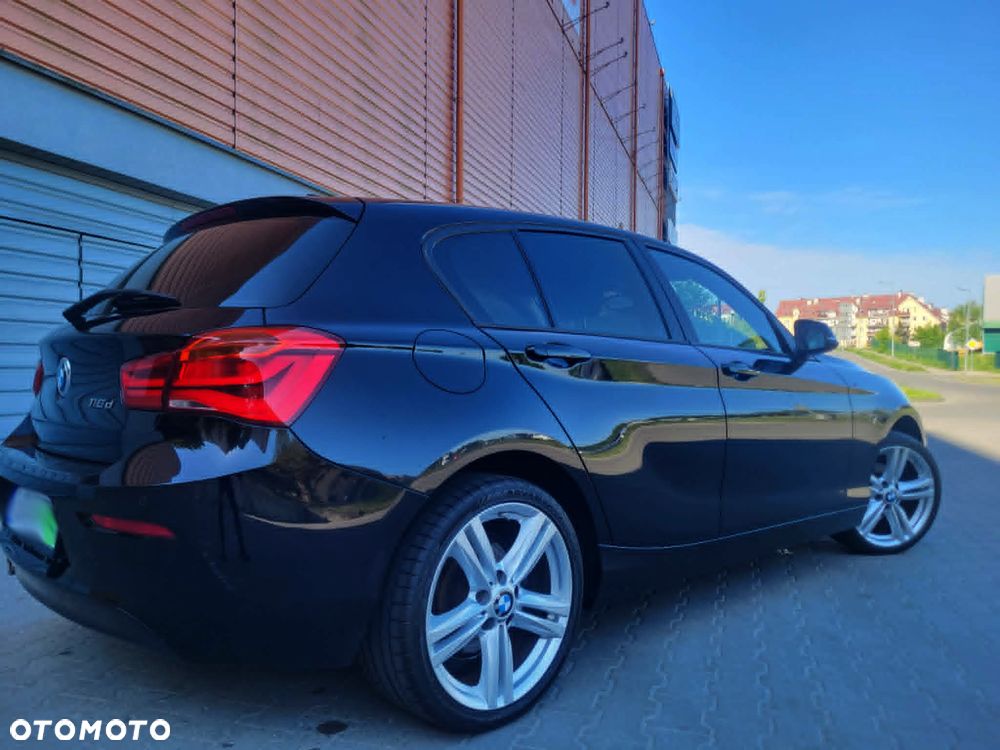BMW Seria 1 118d Edition Metropolitan - 4