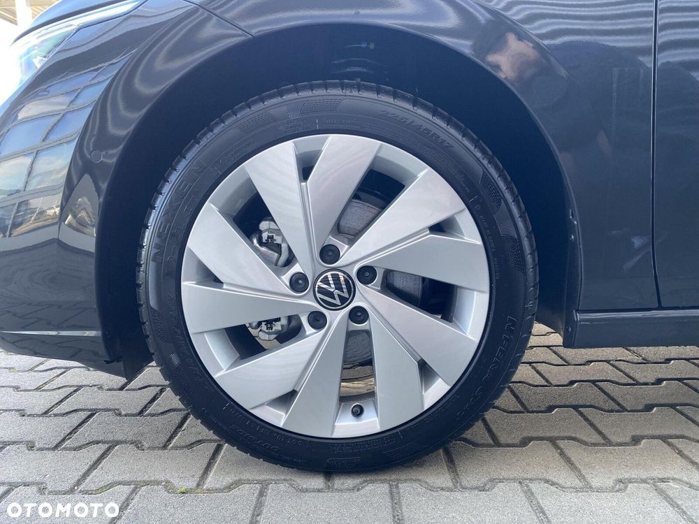 Volkswagen Golf - 18