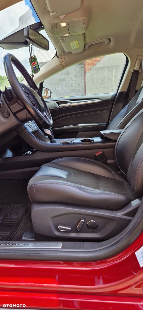 Ford Mondeo 2.0 TDCi Titanium PowerShift - 8