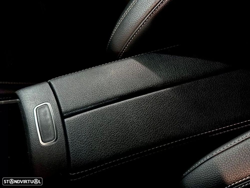 Mercedes-Benz A 250 e 8G-DCT Edition AMG Line - 31