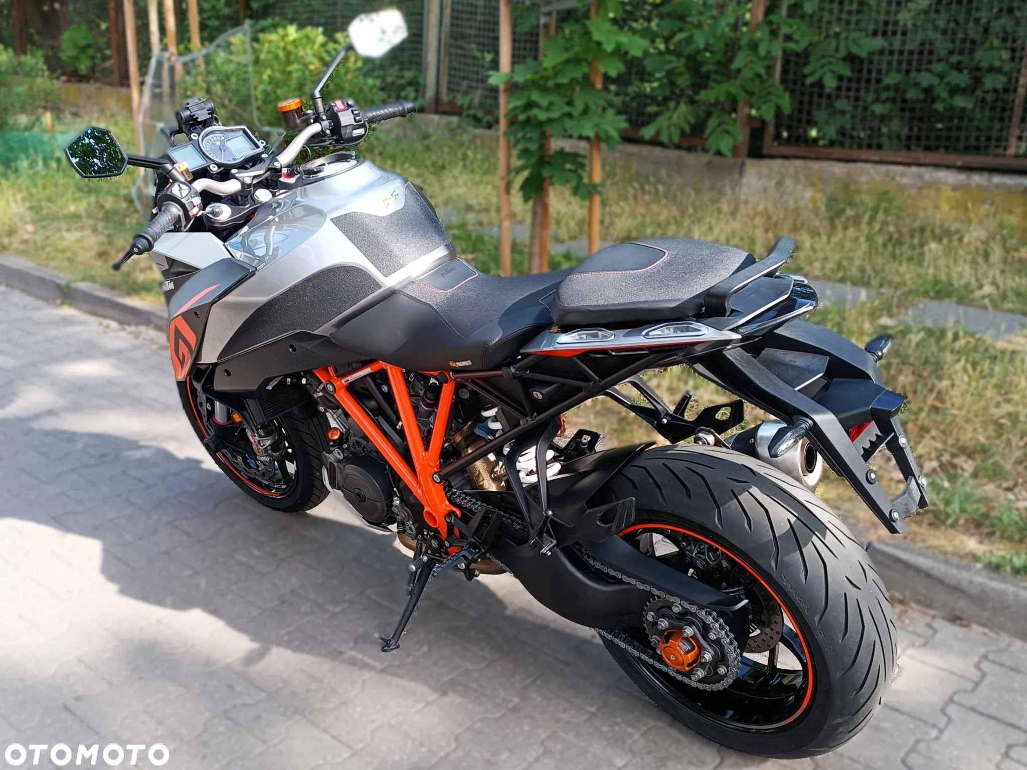 KTM Super Duke - 12