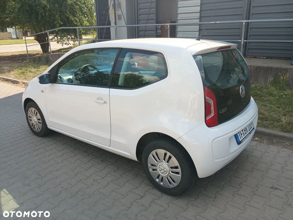 Volkswagen up! - 4