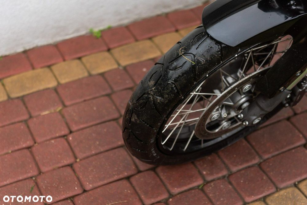 Honda VFR - 7