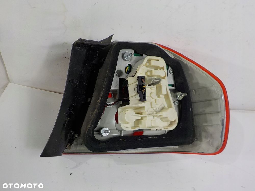 BMW 3 E90 LIFT LAMPA LEWA TYLNA LEWY TYŁ - 5