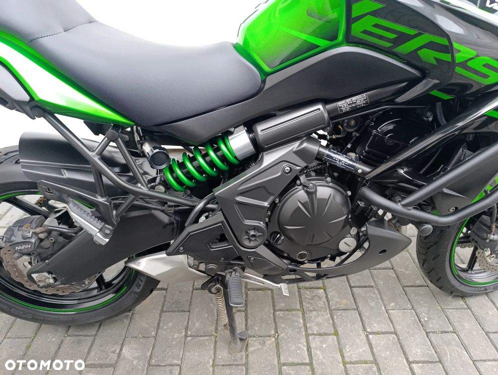Kawasaki Versys 650 - 21