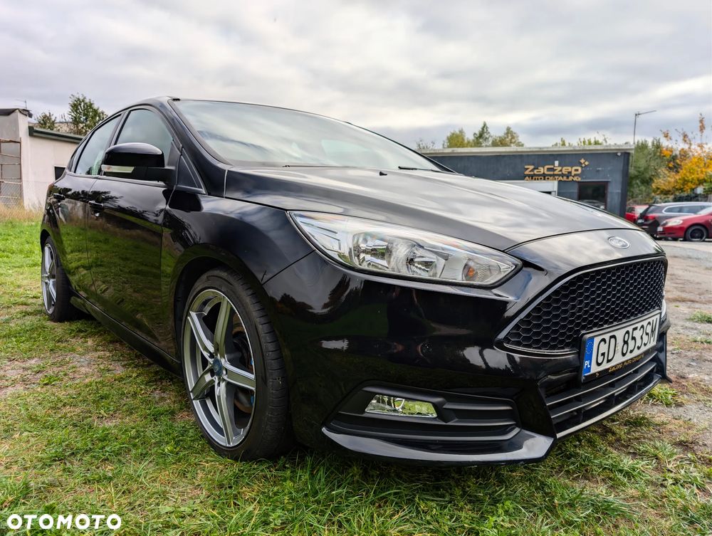 Ford Focus - 2