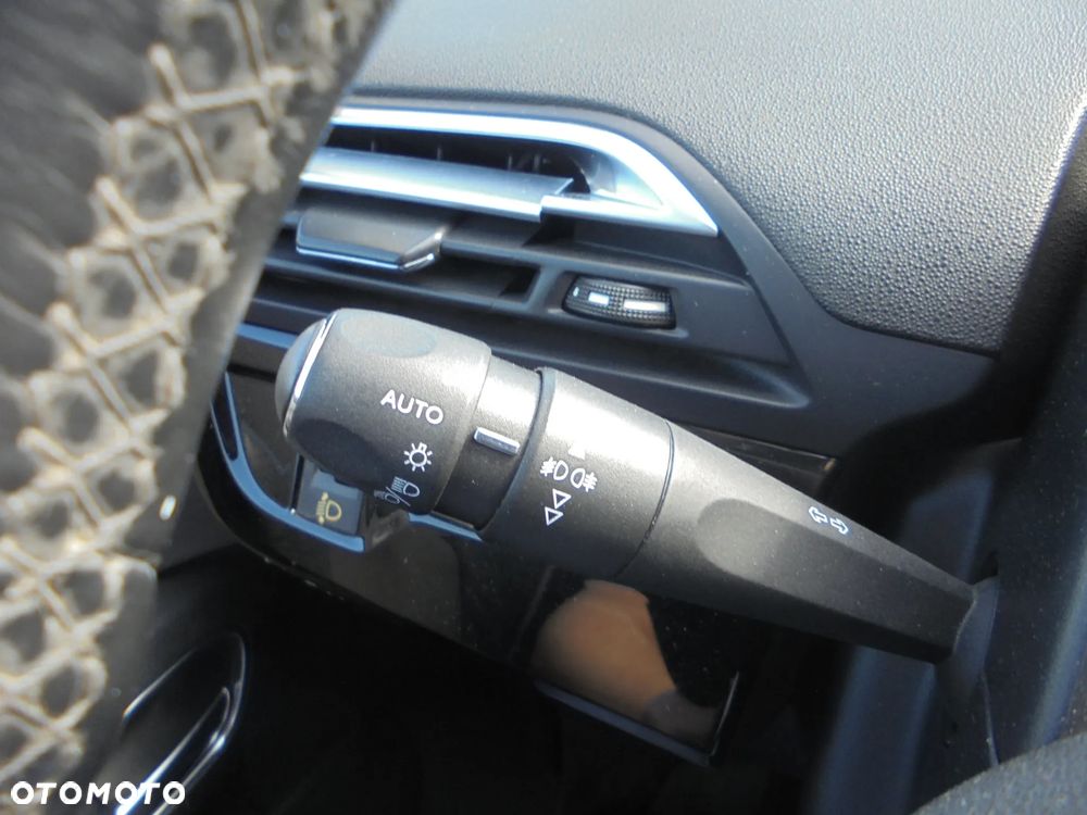 Citroën C4 Picasso e-HDi 115 Exclusive - 24