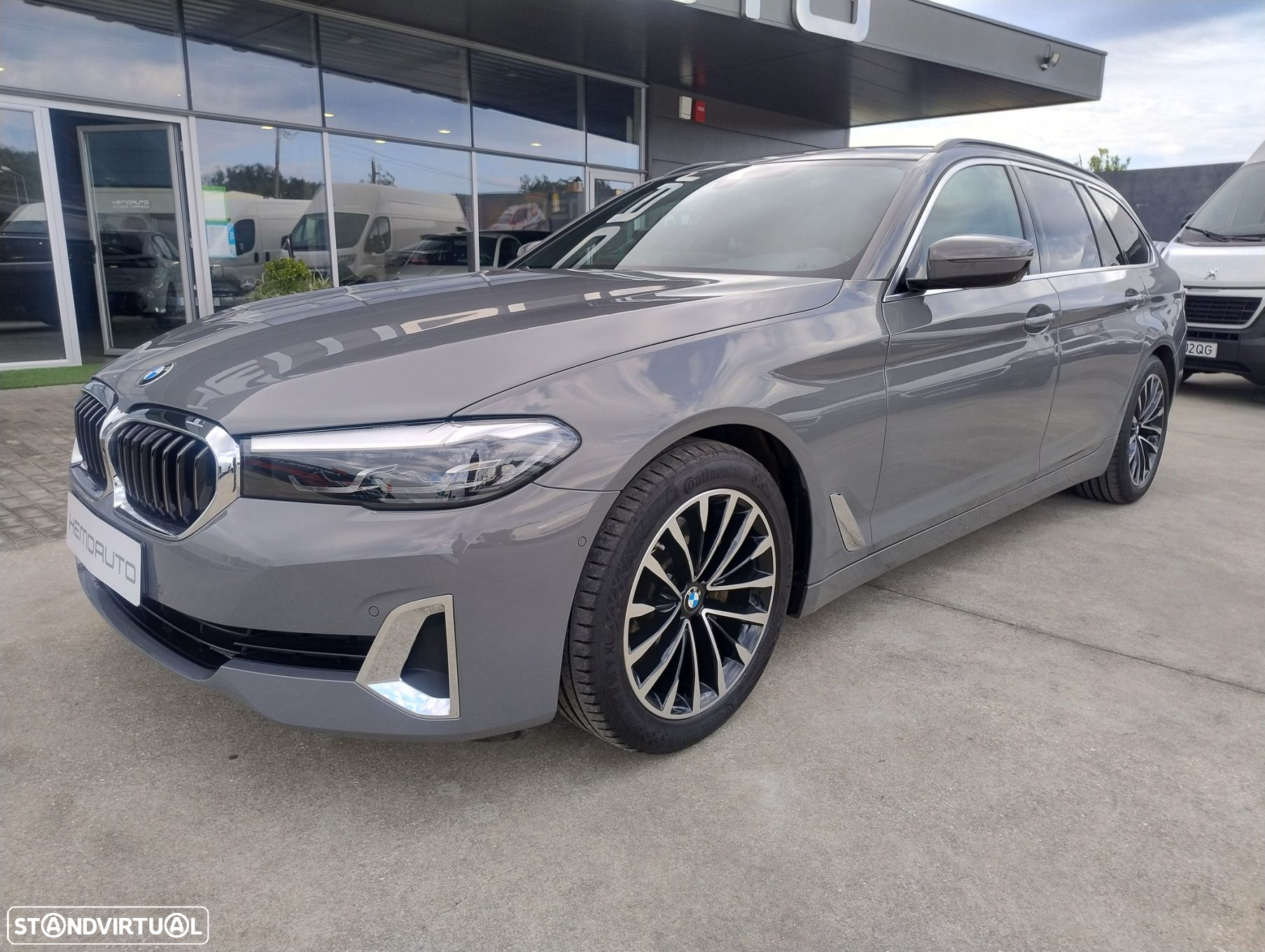 BMW 520 d Line Luxury Auto - 2
