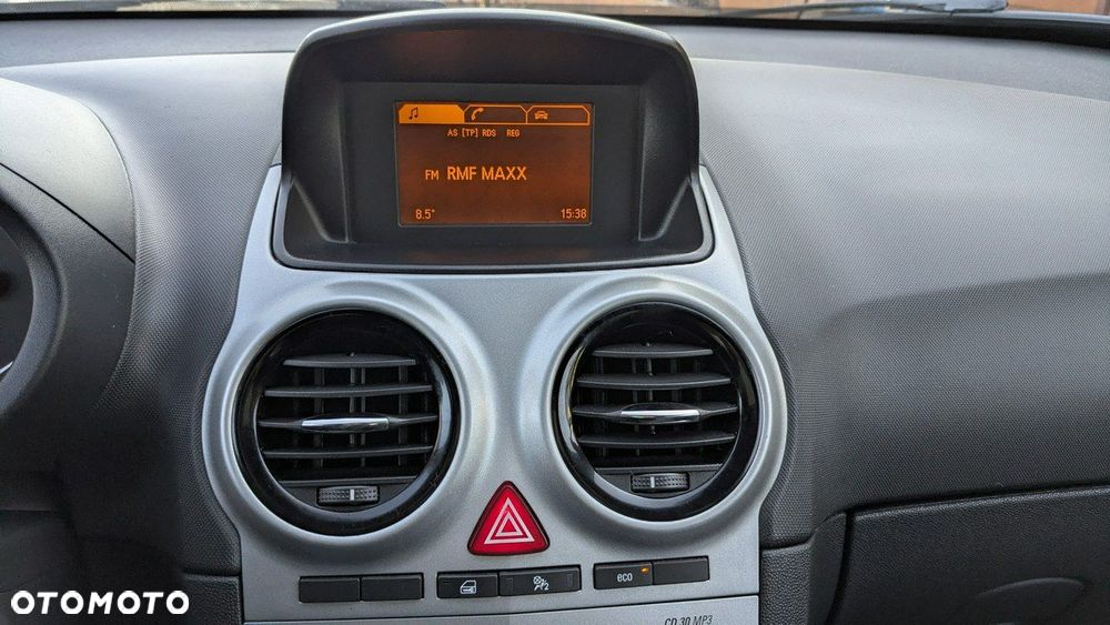 Opel Corsa - 24