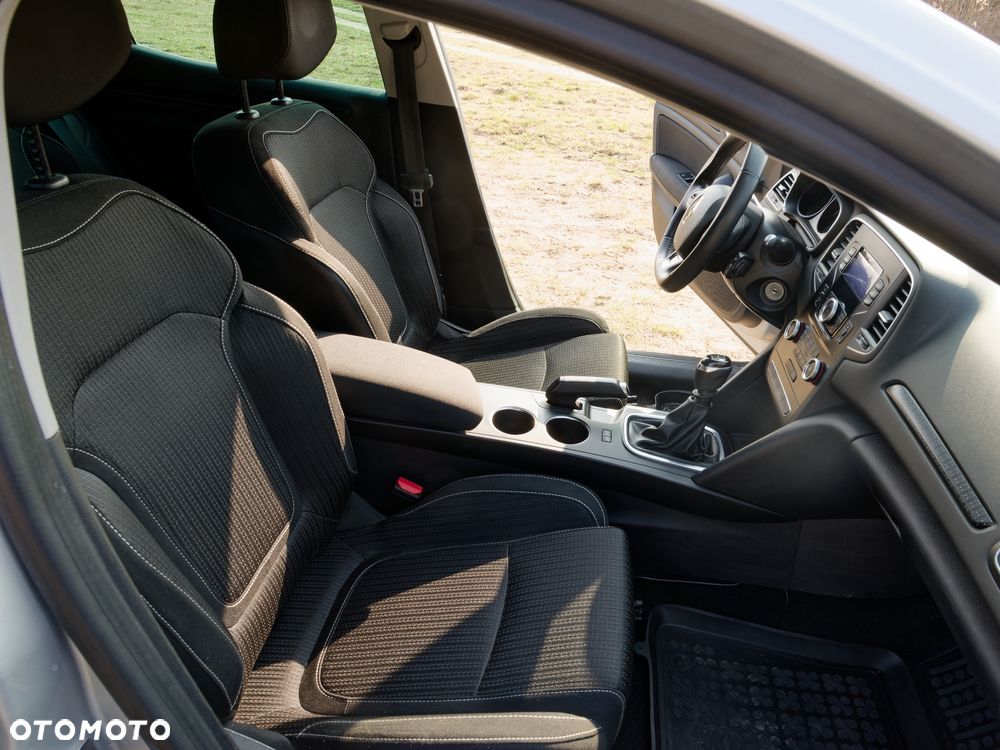 Renault Megane 1.2 Energy TCe Zen - 11