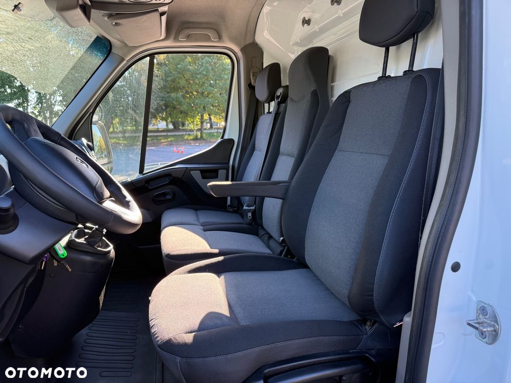 Renault Master - 17